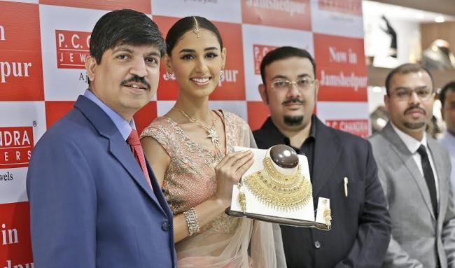 P. C. Chandra Jewellers unveils new showroom in Jamshedpur city