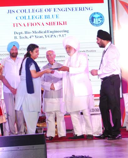 JIS Group presents 'JIS Samman' felicitation ceremony 