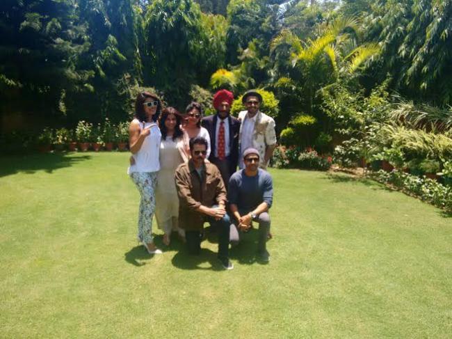 Dil Dhadakne Do team visits Milkha Singh house