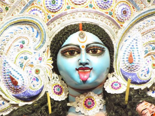 Kolkata: Anath Smriti Sangha celebrates Kali Puja