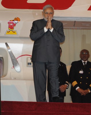 Modi arrives at Bandaranaike International Airport