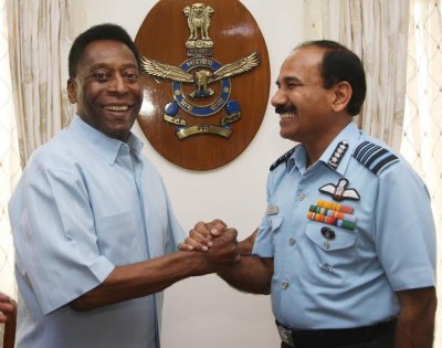Football legend Pele visits AIR headquarters