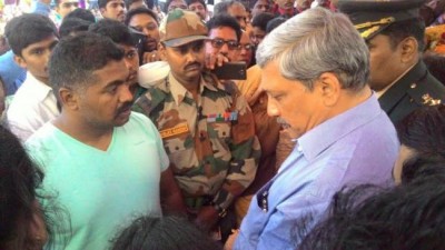 Col Santosh Mahadik cremated