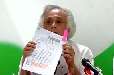 Lalit Modi, Vasundhara Raje changed govt property into personal one: Congress