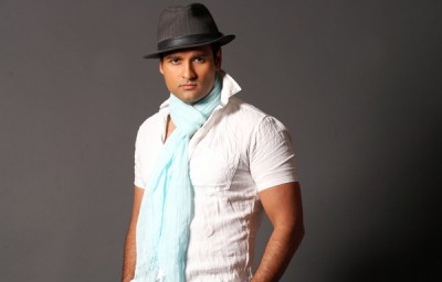 Brothers Ronit Roy and Rohit Roy will be clashing against each other