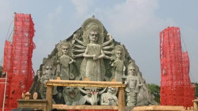 Kolkata: Worshippers access to Deshapriya Park Durga Puja closed for this year