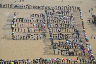 Bollywood couple Raina, Sachiin Joshi's Big Brother Foundation enters Limca Book of Records