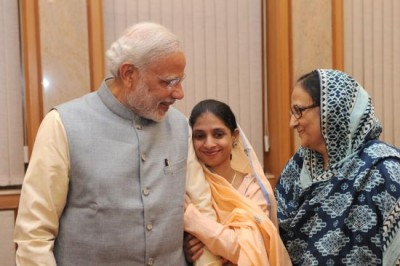 Geeta meets PM Narendra Modi on return from Pakistan