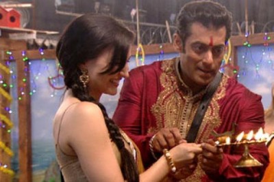 Salman Khan believes in celebrating Eid and Diwali with equal festivities