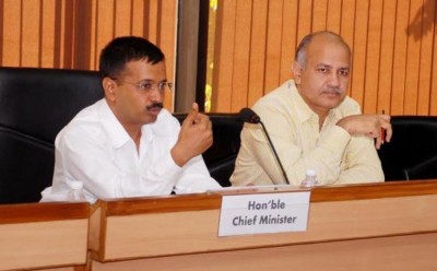 Delhi Police Commissioner BS Bassi meets Delhi CM Arvind Kejriwal