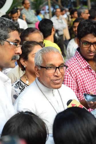 Kolkata shows solidarity with nun