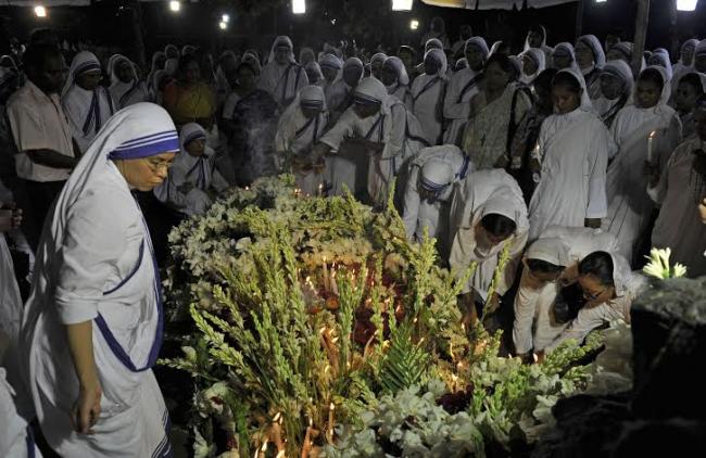 Sister Nirmala laid to rest in Kolkata cemetery