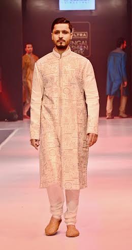 Kolkata: Sharbari Datta showcases her collections at  Kingfisher Ultrla Bengal Fashion Week