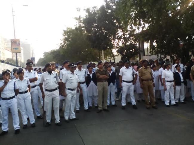Kolkata: Left parties protest against Obama's visit to India