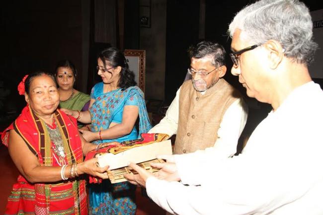 Santosh Kumar Gangwar lighting lamp for inauguration