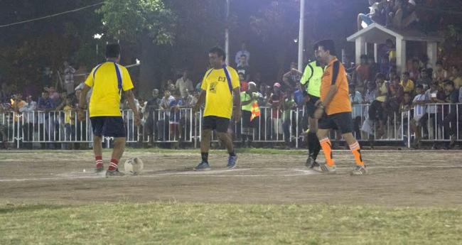 Film world hold football match to aid earthquake victims