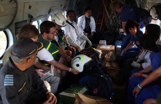 IAF continues to provide relief to stranded persons in quake hit Nepal