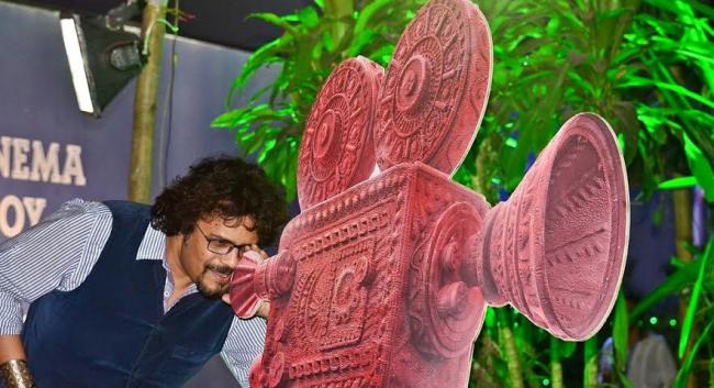 KIFF fever continues in Kolkata