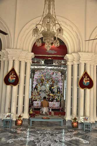 Khelayat Ghosher Bari