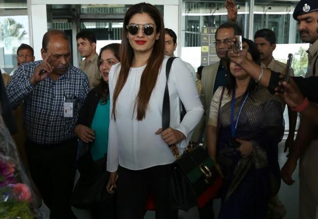 Raveena Tandon in Kolkata for KIFF closing ceremony