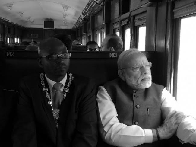Narendra Modi on the train from Pentrich Railway Station to Pietermaritzburg