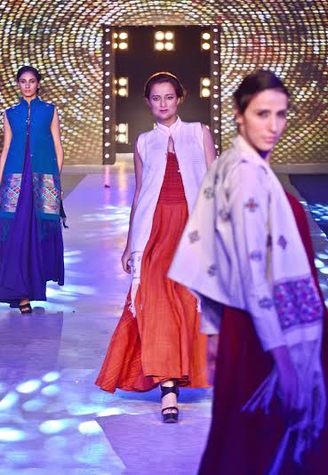 Team of Eastern Fashion Legacy holds fashion fiesta in Kolkata