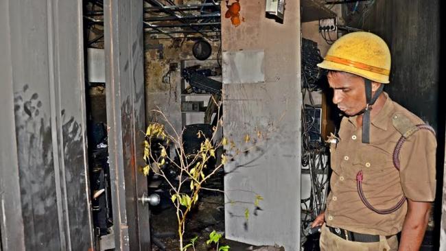 Fire breaks out at Statesman House in Kolkata