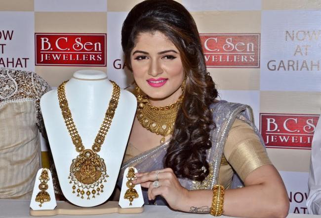 Kolkata: B.C Sen Jewellers inaugurates its new showroom in Gariahat