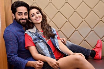  'Meri Pyaari Bindu' actors Ayushmann and Parineeti visits Kolkata