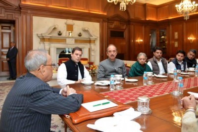 RSS is trying to impose a dead ideology on students: Rahul Gandhi