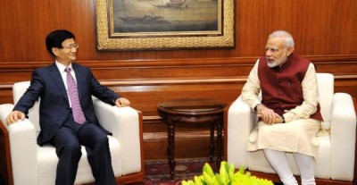 Chinese leader meets Modi