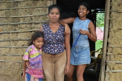 Ban welcomes request by Colombian Government and FARC to set up UN political office