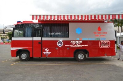 Infosys Foundation donates blood bank van to NIMHANS