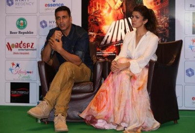 Akshay promotes Airlift in Kolkata