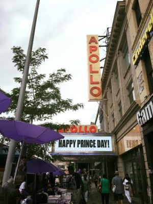 Legendary music icon Prince inducted into hall of fame  