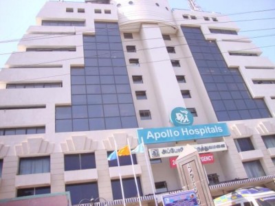 Income Tax department conducts raids at Apollo Hospitals