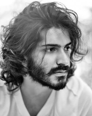 Anil Kapoor's son Harshvardhan confirmed for 'Bhavesh Joshi' 