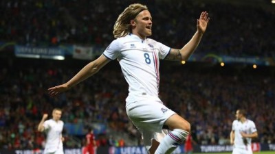 Ice-cool Iceland claim Portugal point