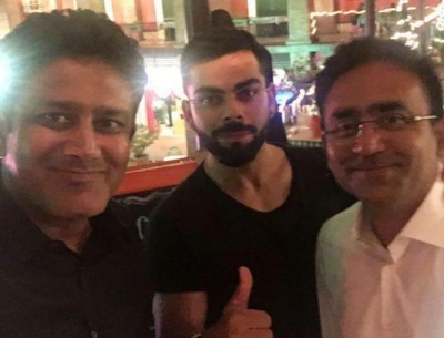 Virat Kohli enjoys dinner with 'great people'