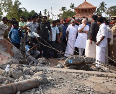 Massive fire in Kerala temple kills 110, PM visits spot