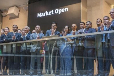 Axis Bank lists Asiaâ€™s first certified Green Bond on London Stock Exchange