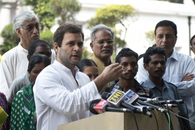 Modi govt is targeting weak and poor: Gandhi