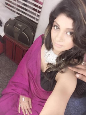 Popular Bangladeshi heroine Sohana debuts in Tolly flick, says single screens also on decline in Dhaka