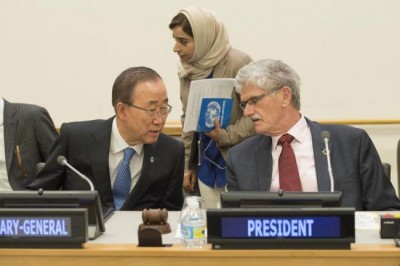  Ban underlines progress towards strengthening responses to global health crises   