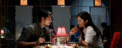 Khair Mangdi gives glimpse of three different looks of Sidharth, Katrina 