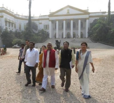 Army-Mamata standoff: Bengal BJP to file suit against TMC supremo