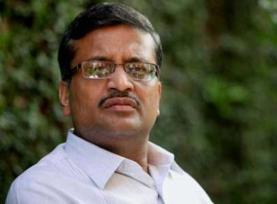 Senior IAS officer Ashok Khemka promoted
