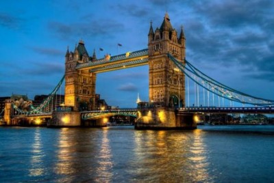 UK starts voting on whether to leave European Union