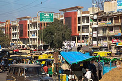 Patel protesters clash with police,  curfew imposed  in Mehsana