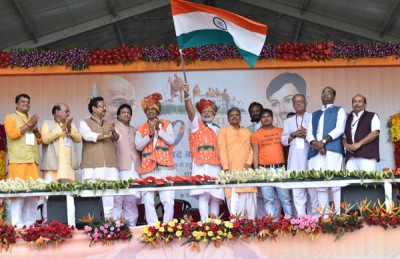 Every Indian loves Kashmir: PM Modi in Madhya Pradesh